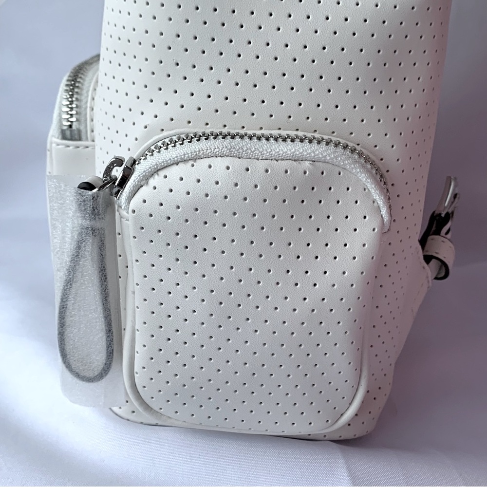 🆕 Michael Kors, medium backpack - Picture 9 of 11